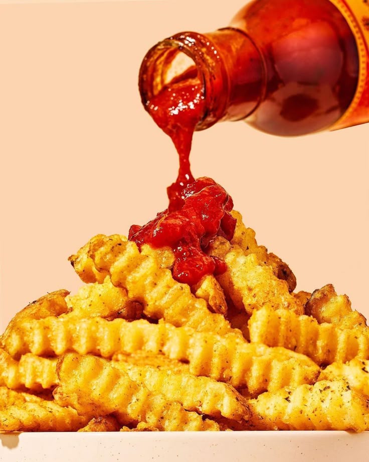 SUGAR CRAVINGS: YOUR BRAIN'S SOS SIGNAL